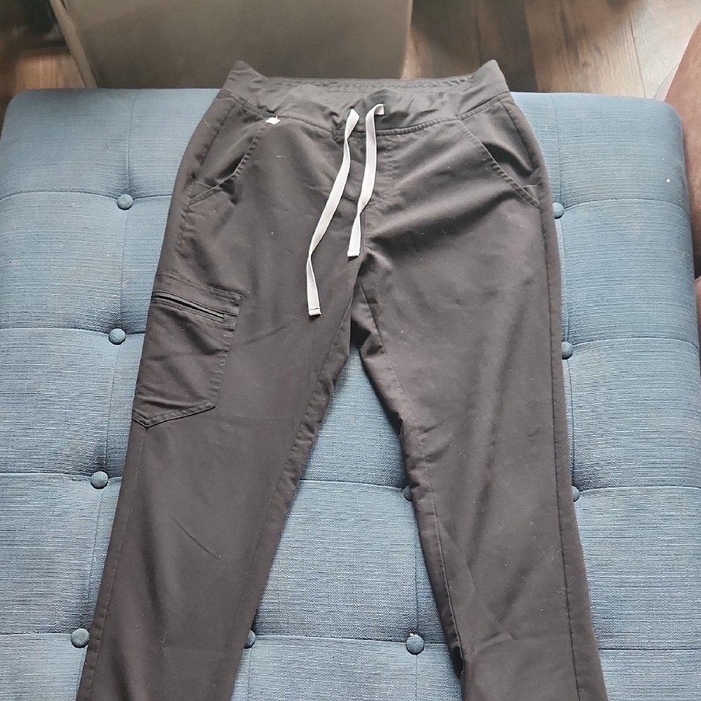 Figs Zamora Small Tall